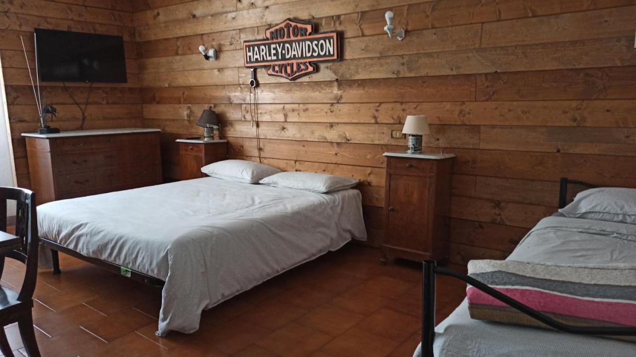 Casa Olmi Hotel Castiglione dʼIntelvi Eksteriør billede