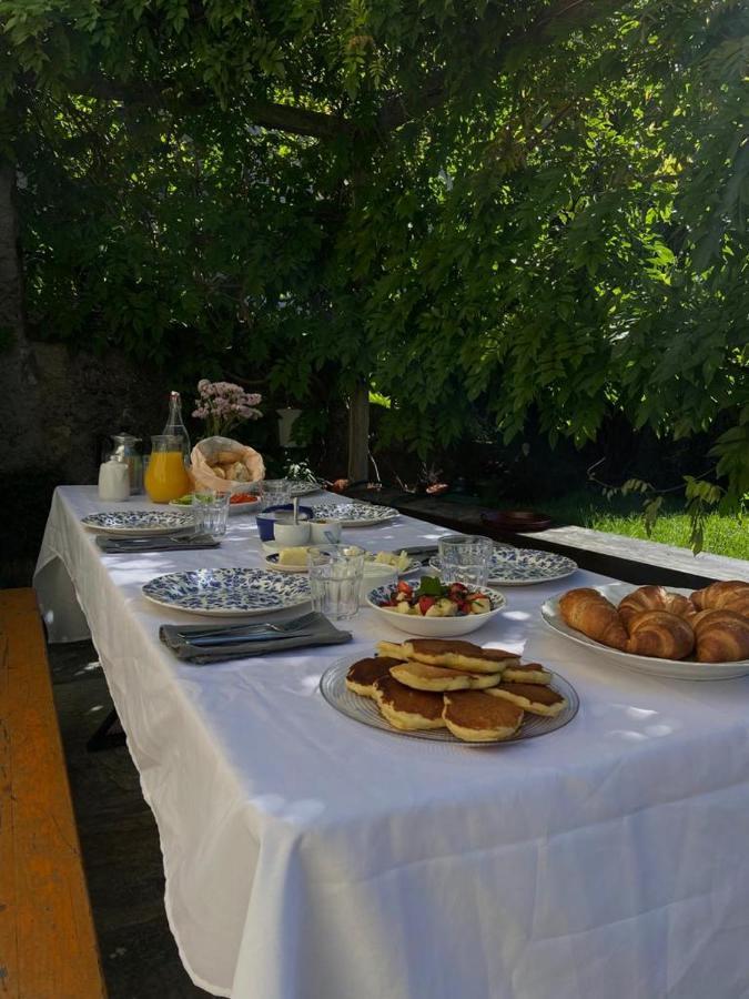 Casa Olmi Hotel Castiglione dʼIntelvi Eksteriør billede