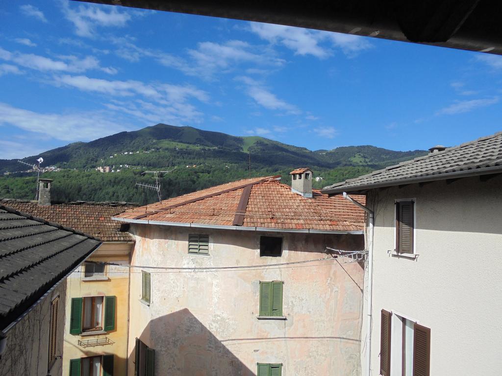 Casa Olmi Hotel Castiglione dʼIntelvi Eksteriør billede