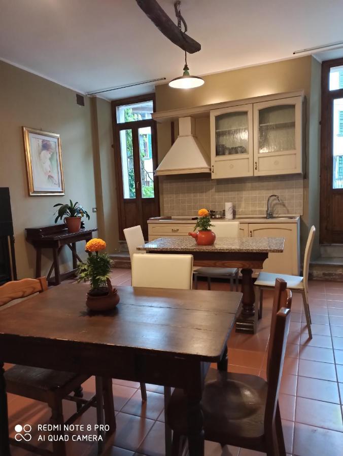 Casa Olmi Hotel Castiglione dʼIntelvi Eksteriør billede